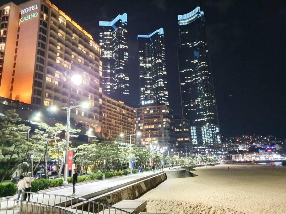 Apartamento Haeundai Beach 1 Cho Ciudad Metropolitana de Ciudad Metropolitana de Busan Exterior foto
