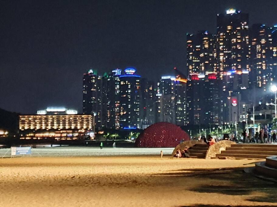 Apartamento Haeundai Beach 1 Cho Ciudad Metropolitana de Ciudad Metropolitana de Busan Exterior foto